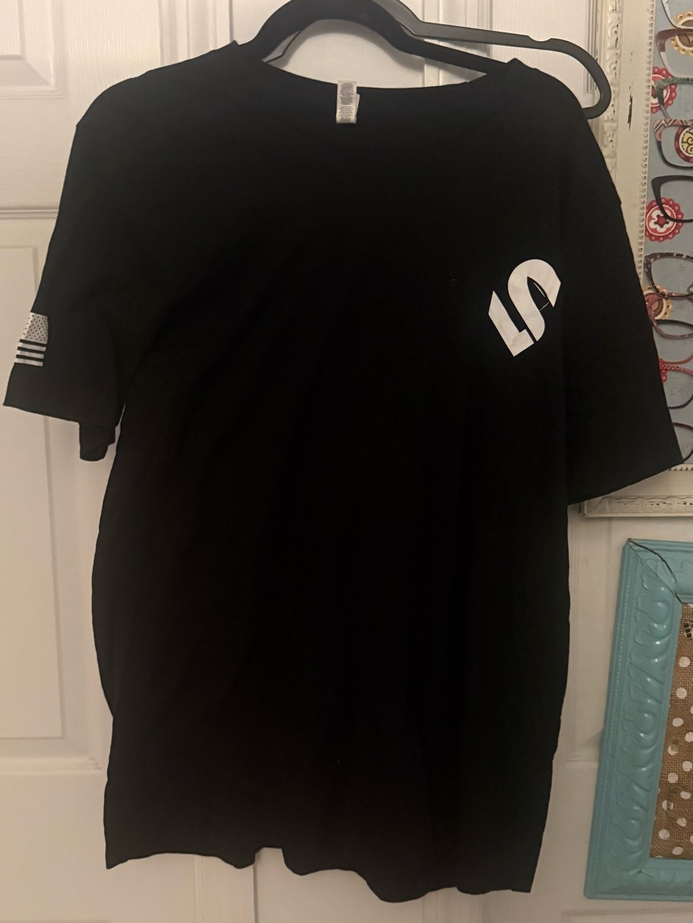 Men's Black Graphic Logo Tee - Unbranded